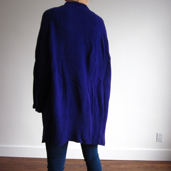 Ping Pong Activewear - Dark Purple Vest Lambswool - Picture 3 of 4